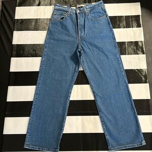 WOMEN’S PREMIUM LEVIS RIBCAGE JEAN size 30